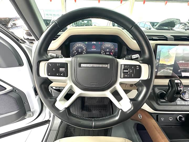 Фото 7 - Land Rover Defender