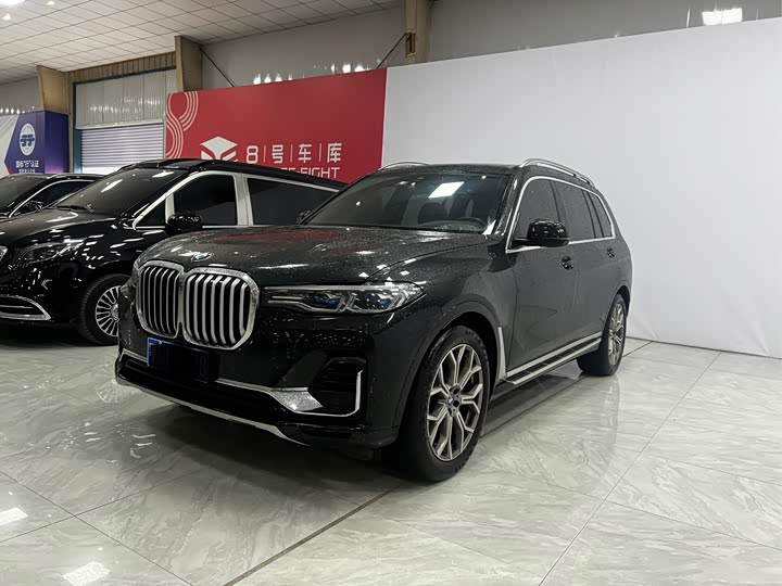Фото 3 - BMW X7