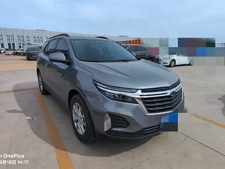 Фото 10 - Chevrolet Equinox