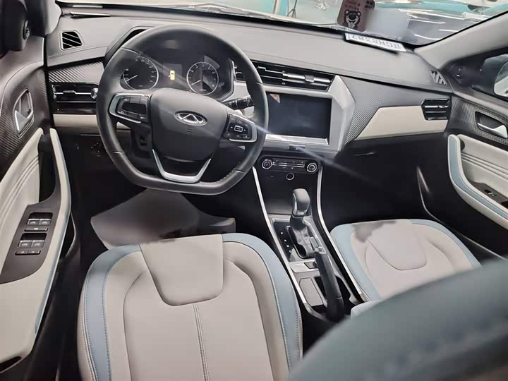 Фото 12 - Chery Tiggo 3x