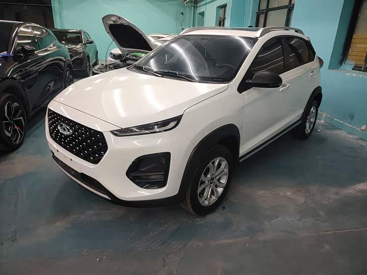 Фото 2 - Chery Tiggo 3x