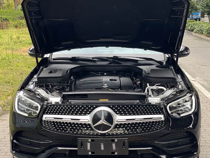 Фото 15 - Mercedes-Benz GLC-Class