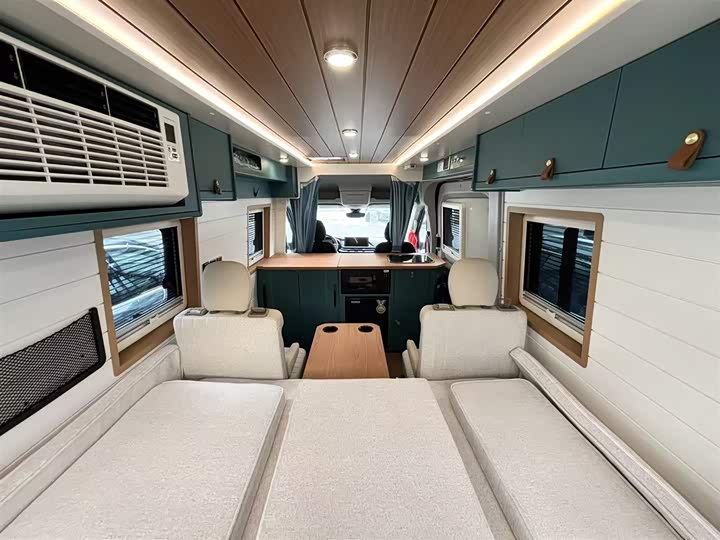 Фото 6 - Maxus V90 RV