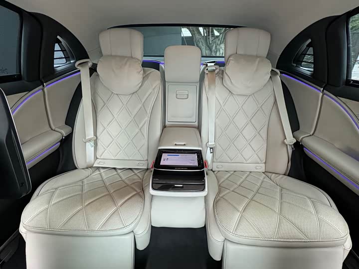 Фото 11 - Mercedes-Benz Maybach S-Class