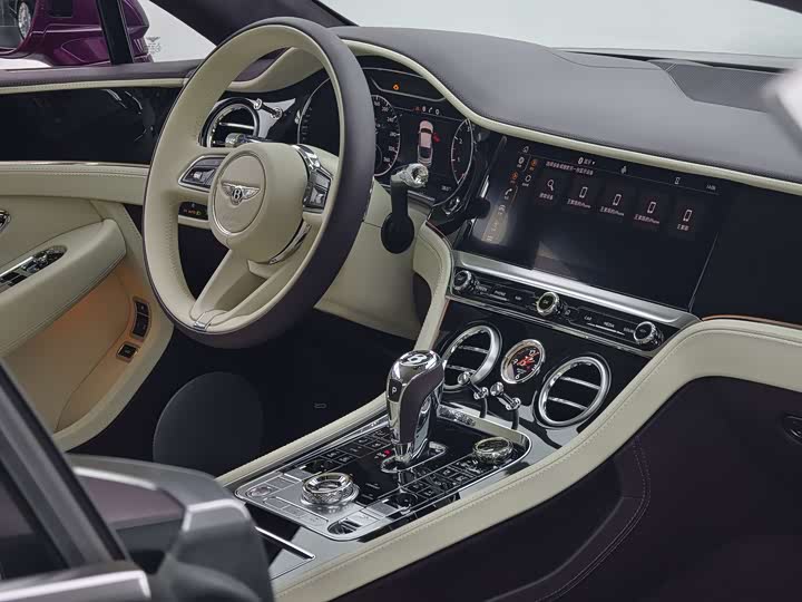 Фото 7 - Bentley Continental GT