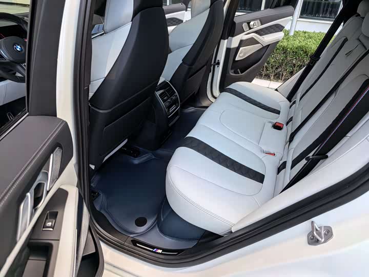 Фото 25 - BMW X5 M