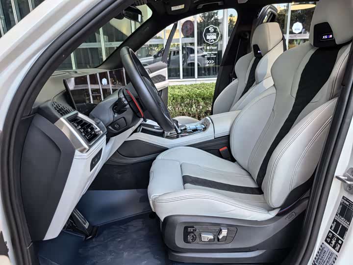 Фото 27 - BMW X5 M