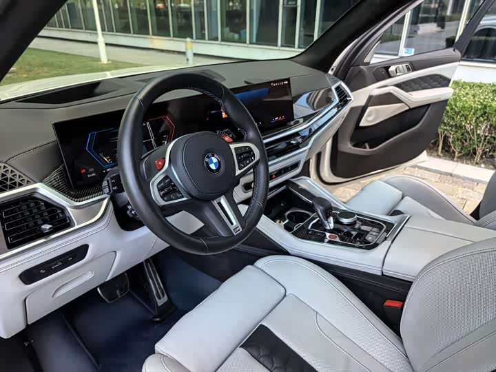 Фото 7 - BMW X5 M