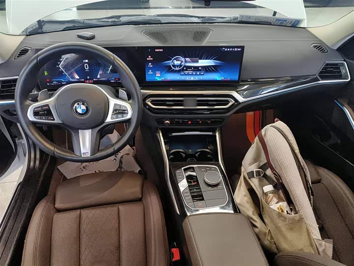 Фото 10 - BMW 3 Series