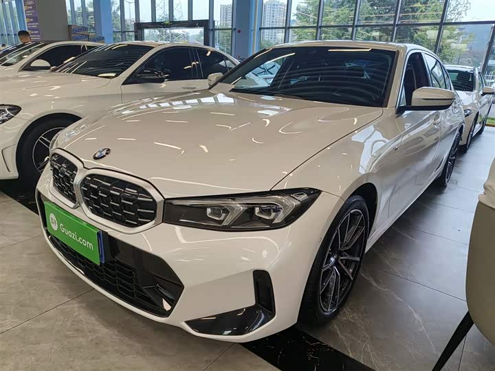 Фото 2 - BMW 3 Series