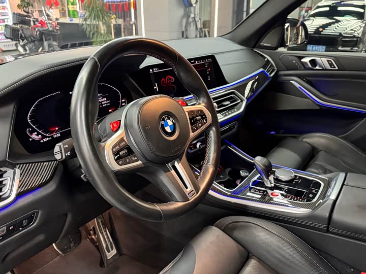 Фото 4 - BMW X5 M