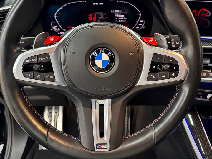 Фото 6 - BMW X5 M