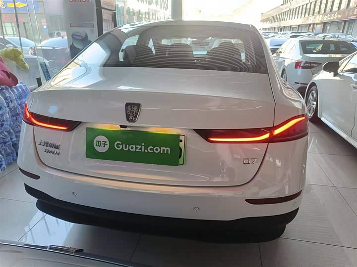 Фото 6 - Roewe D7