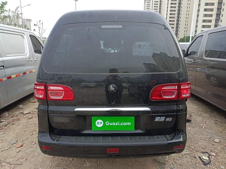 Фото 6 - Dongfeng Forthing Lingzhi M5