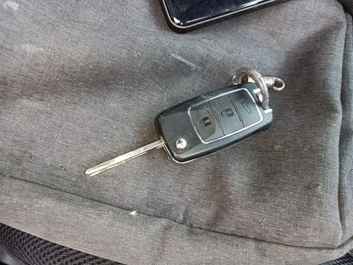 Фото 9 - Dongfeng Forthing Lingzhi M5