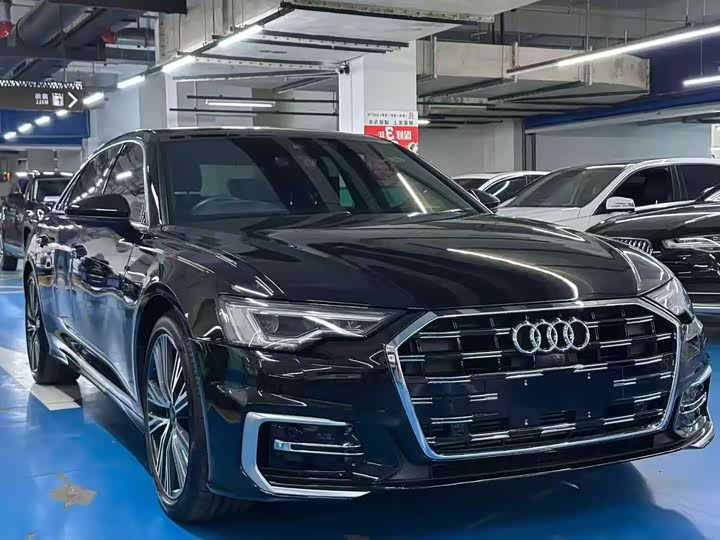 Фото 3 - Audi A6L