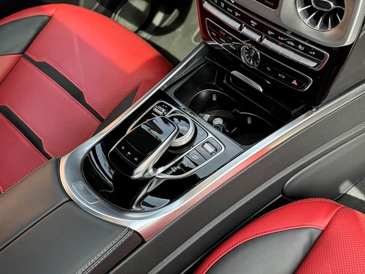 Фото 13 - Mercedes-Benz G-Class AMG