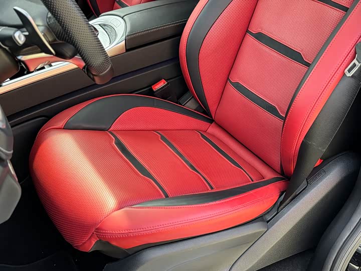 Фото 14 - Mercedes-Benz G-Class AMG