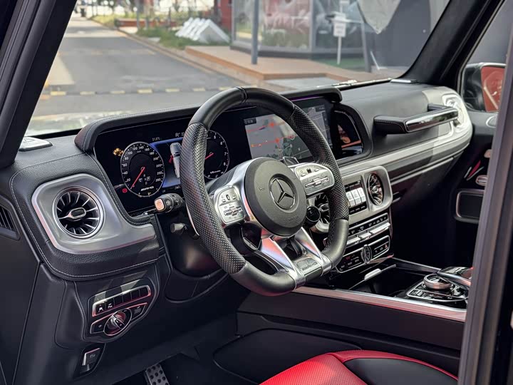 Фото 4 - Mercedes-Benz G-Class AMG