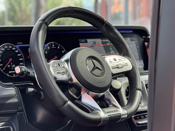 Фото 7 - Mercedes-Benz G-Class AMG