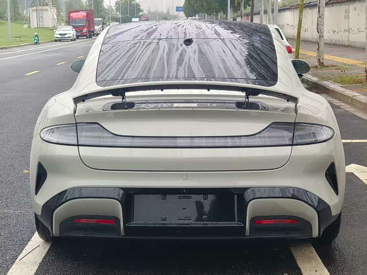 Фото 8 - Xiaomi SU7