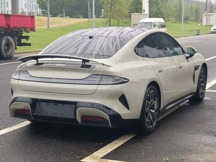 Фото 9 - Xiaomi SU7