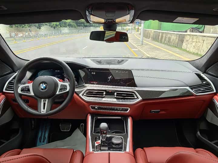 Фото 10 - BMW X6 M