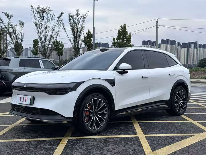 Фото 1 - Zeekr 7X