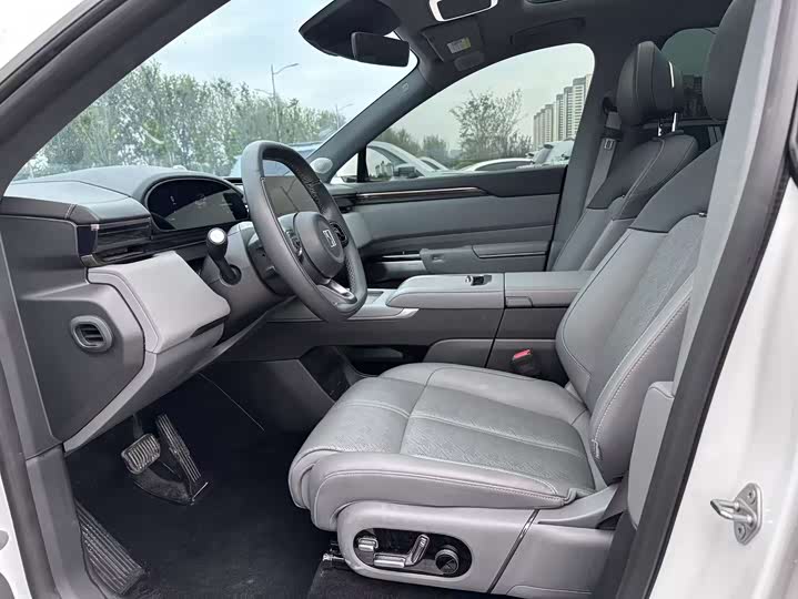 Фото 7 - Zeekr 7X