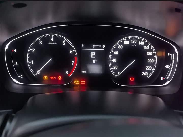 Фото 6 - Honda Accord