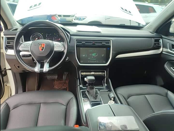 Фото 11 - Roewe RX8