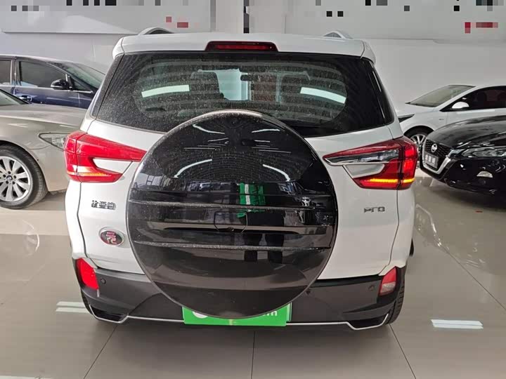 Фото 6 - BYD Yuan Pro