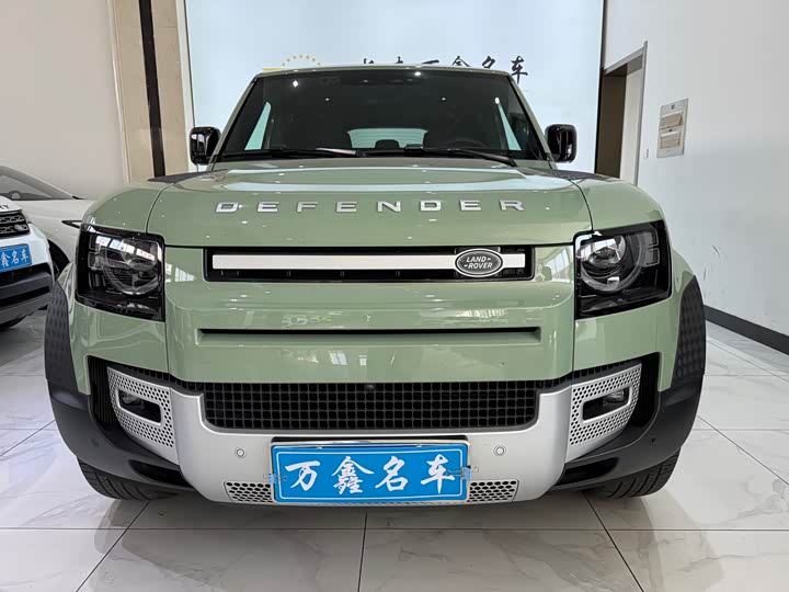 Фото 2 - Land Rover Defender