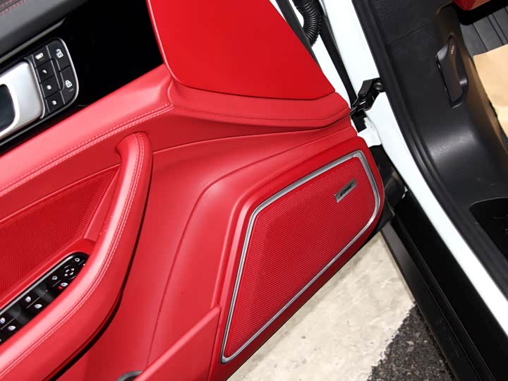 Фото 11 - Porsche Panamera