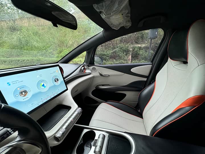 Фото 19 - BYD Dolphin