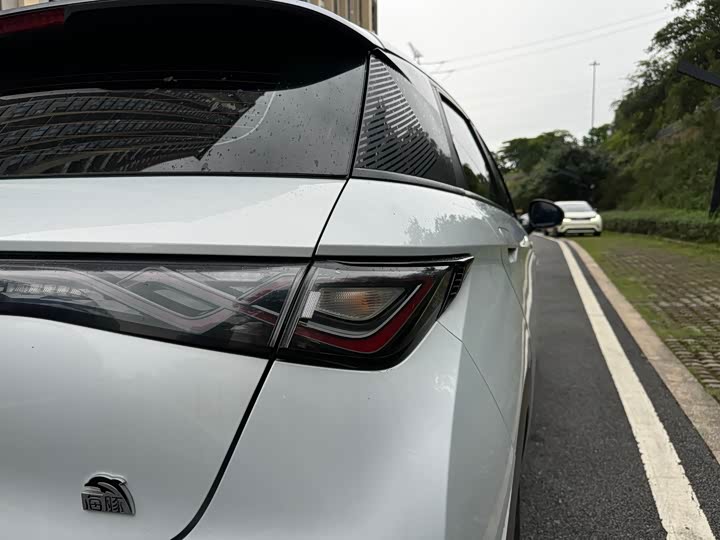 Фото 31 - BYD Dolphin