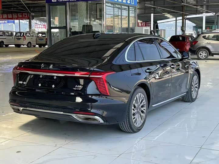 Фото 7 - Hongqi H5