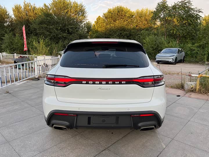 Фото 16 - Porsche Macan