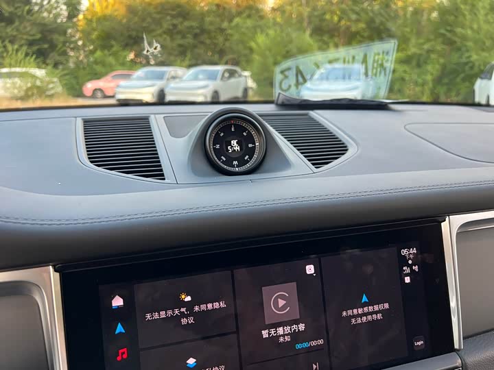 Фото 6 - Porsche Macan