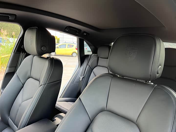 Фото 9 - Porsche Macan