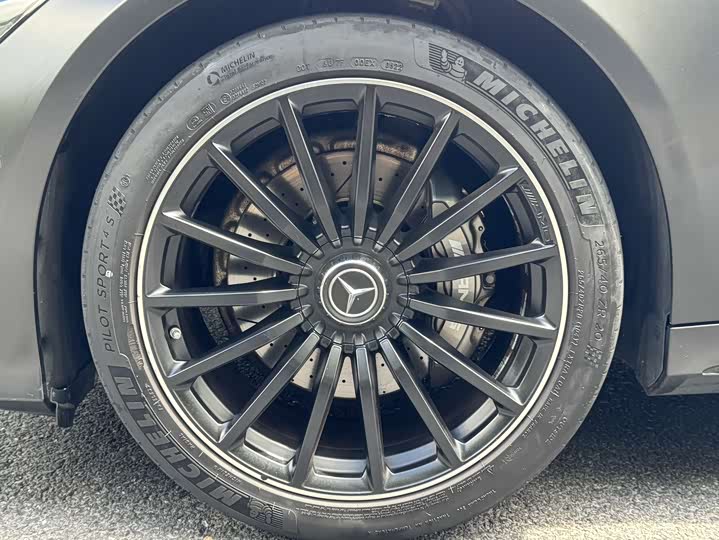 Фото 12 - Mercedes-Benz AMG GT