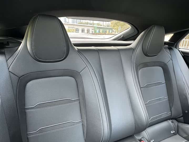 Фото 20 - Mercedes-Benz AMG GT