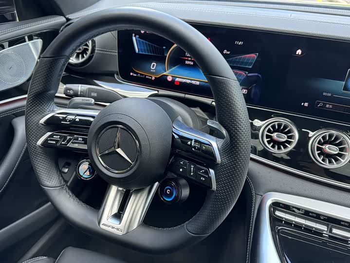 Фото 25 - Mercedes-Benz AMG GT