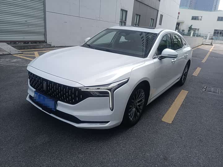 Фото 1 - Bestune B70