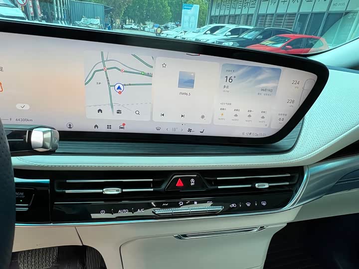 Фото 16 - Buick GL8 Century