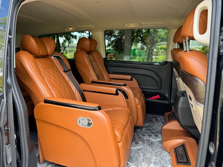 Фото 10 - Mercedes-Benz Vito