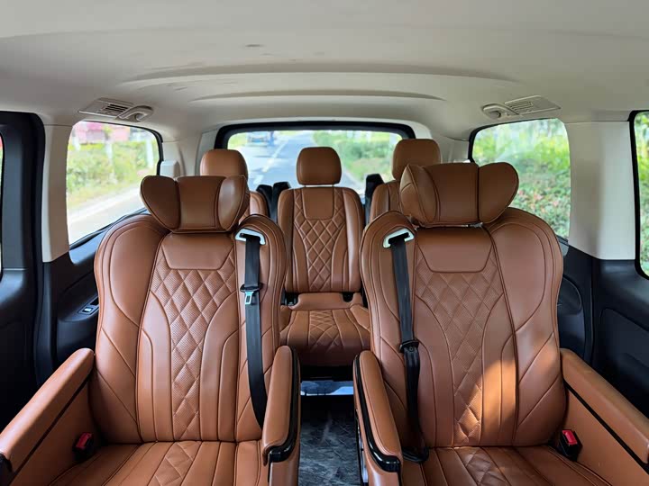 Фото 12 - Mercedes-Benz Vito