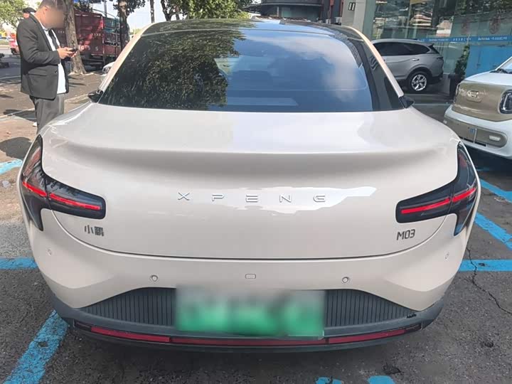 Фото 6 - XPeng Mona M03