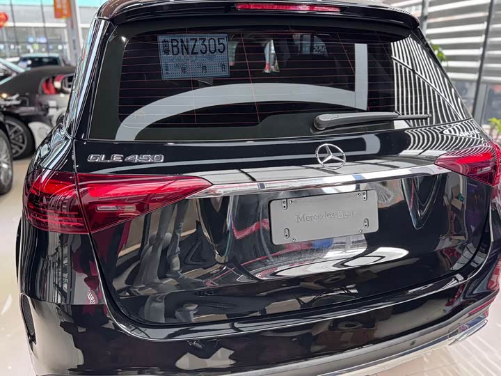 Фото 8 - Mercedes-Benz GLE-Class