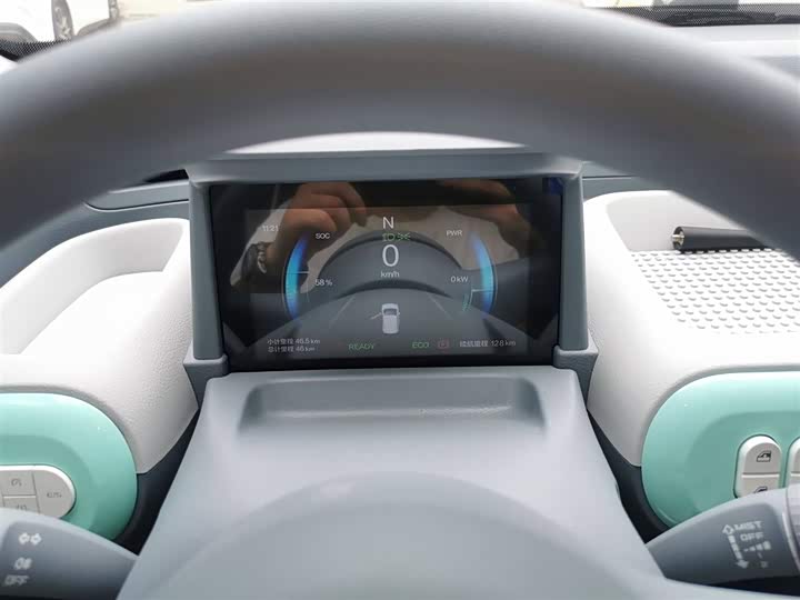 Фото 4 - Bestune Pony